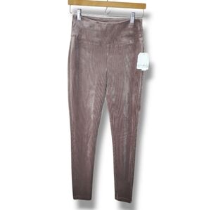 NWT Wonderly Stretch Corduroy Leggings Size S Preppy Fall Essential